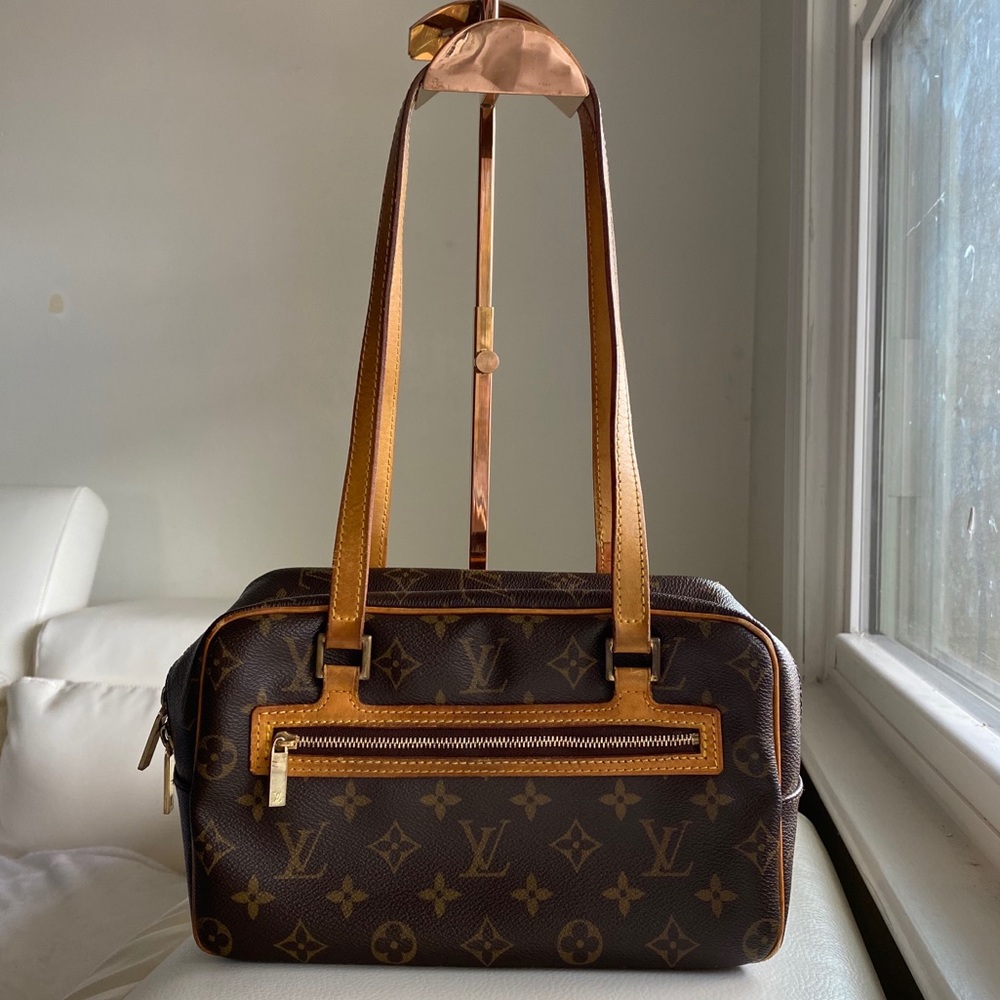 Louis Vuitton Monogram Cite Bag